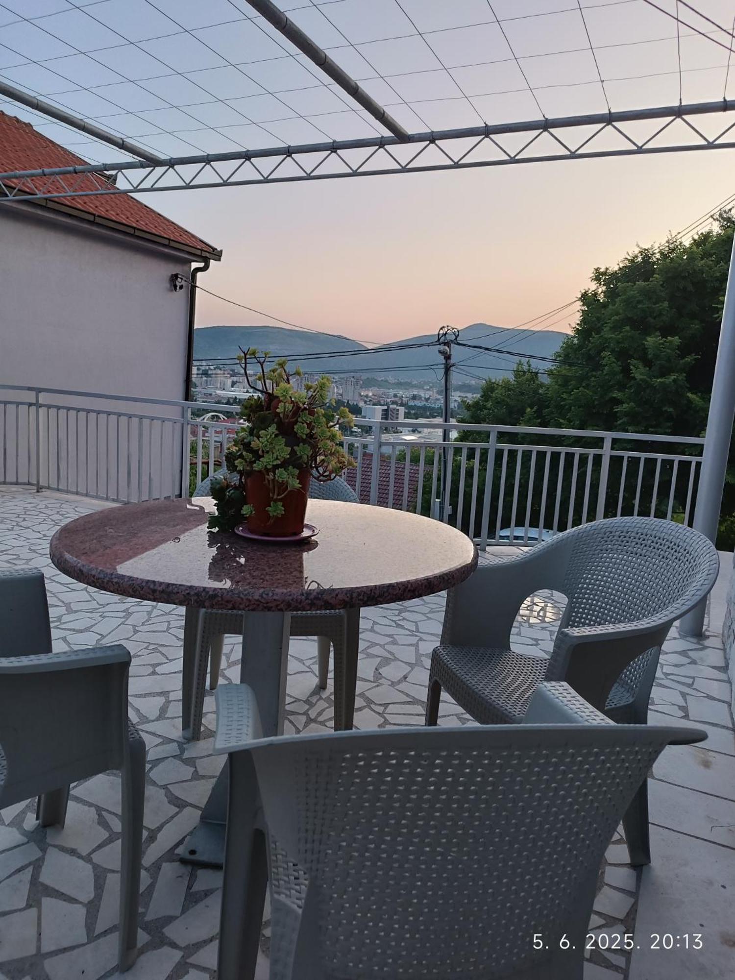 Apartman Asi Mostar Exterior foto